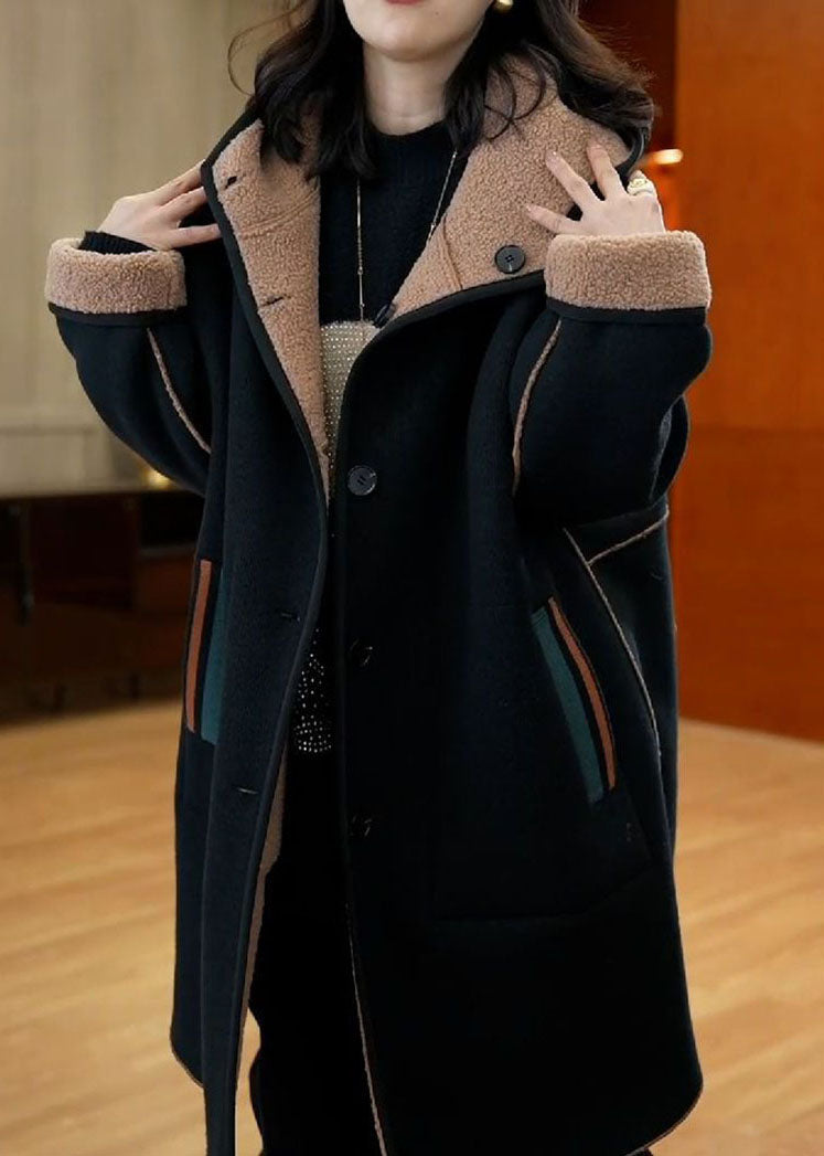 Elegantly Styled Coat for Everyday Wear