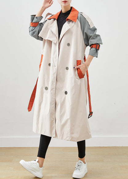 Beautifully Finished Coat in a Timeless Design
