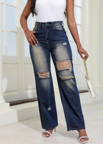 Well Tailored Pants with a Graceful Silhouette