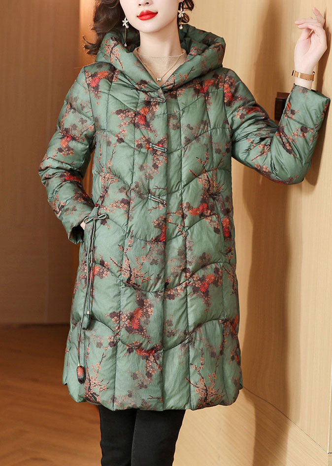 Beautifully Finished Coat in a Timeless Design