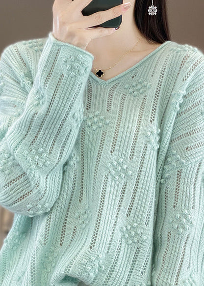 Beautifully Crafted Sweater in a Classic Style