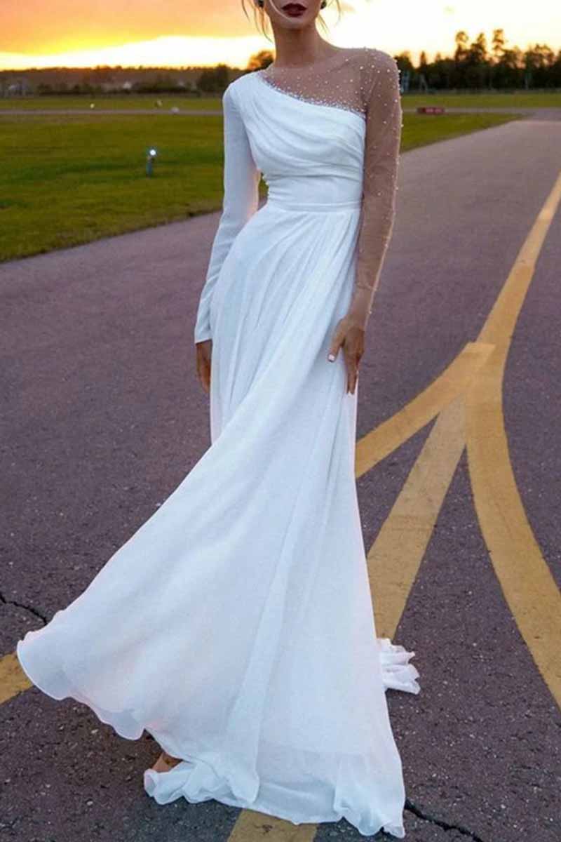 Sophisticated Dress with a Clean Classic Look