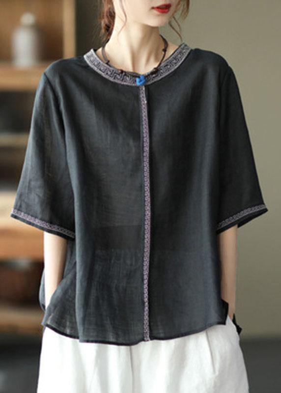 Gracefully Styled Blouse for Any Occasion