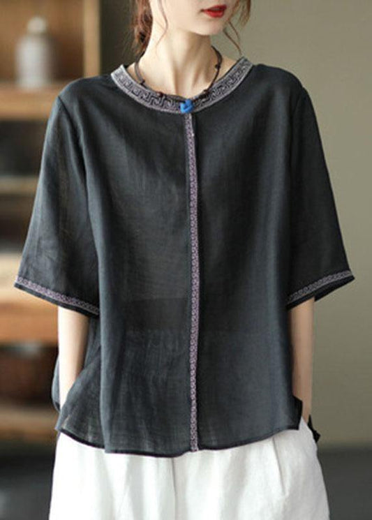 Gracefully Styled Blouse for Any Occasion