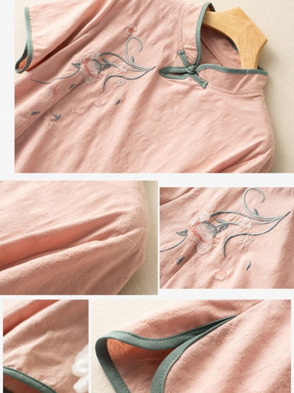 Classic Vintage & Enduringly Stylish Top