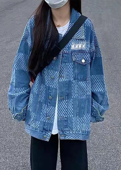 Classic Vintage Coat with a Flattering Fit