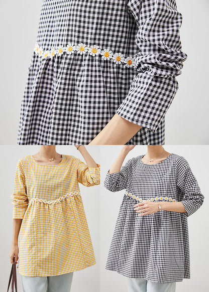 Elegantly Styled Blouse for Everyday Wear