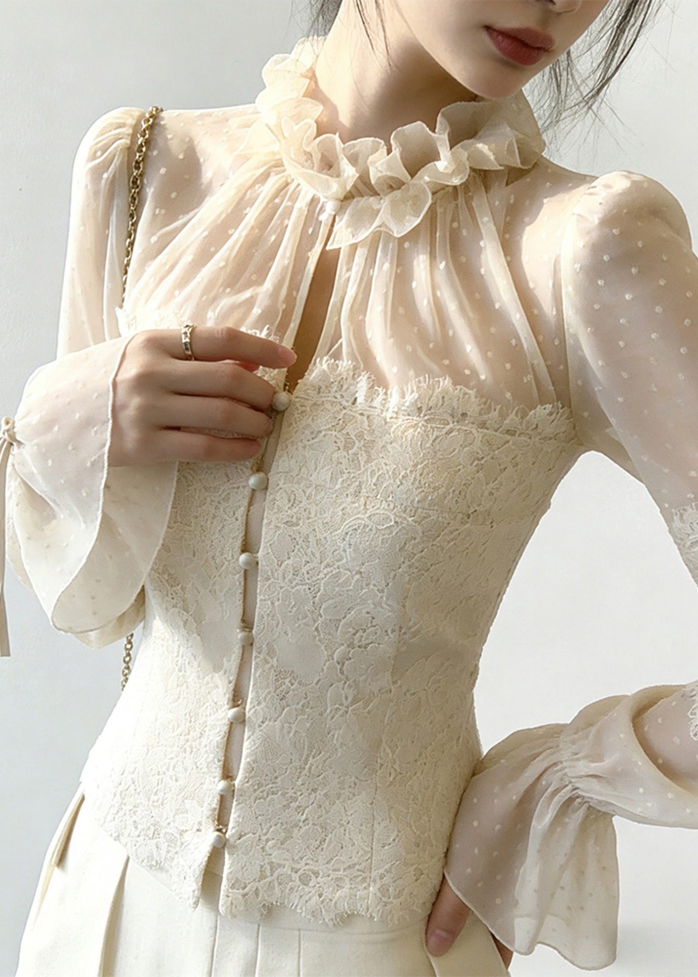 Beautifully Crafted Blouse in a Classic Style