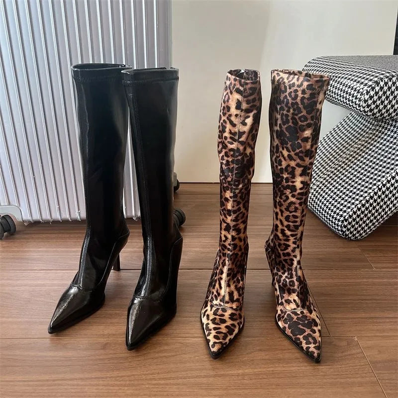 Chic Orthopedic Boots with Unique Design