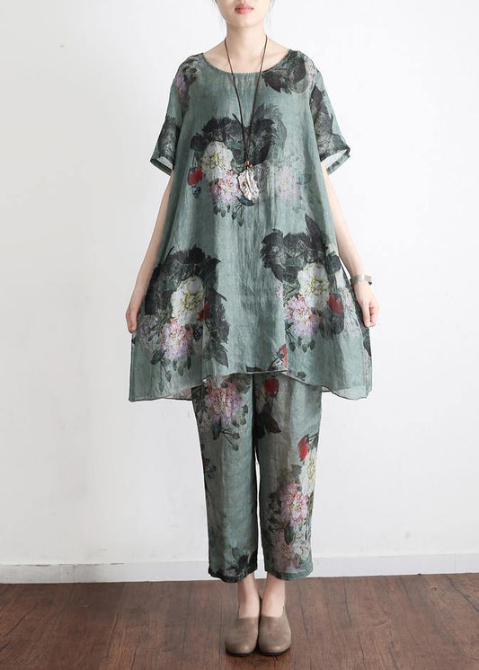 Classic Vintage Shirt with a Flattering Fit