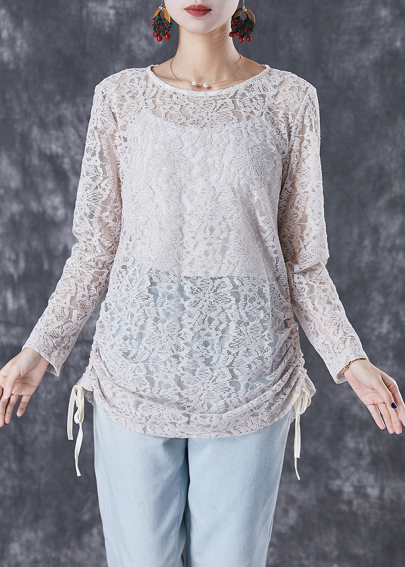 Classic Vintage Blouse with a Flattering Fit
