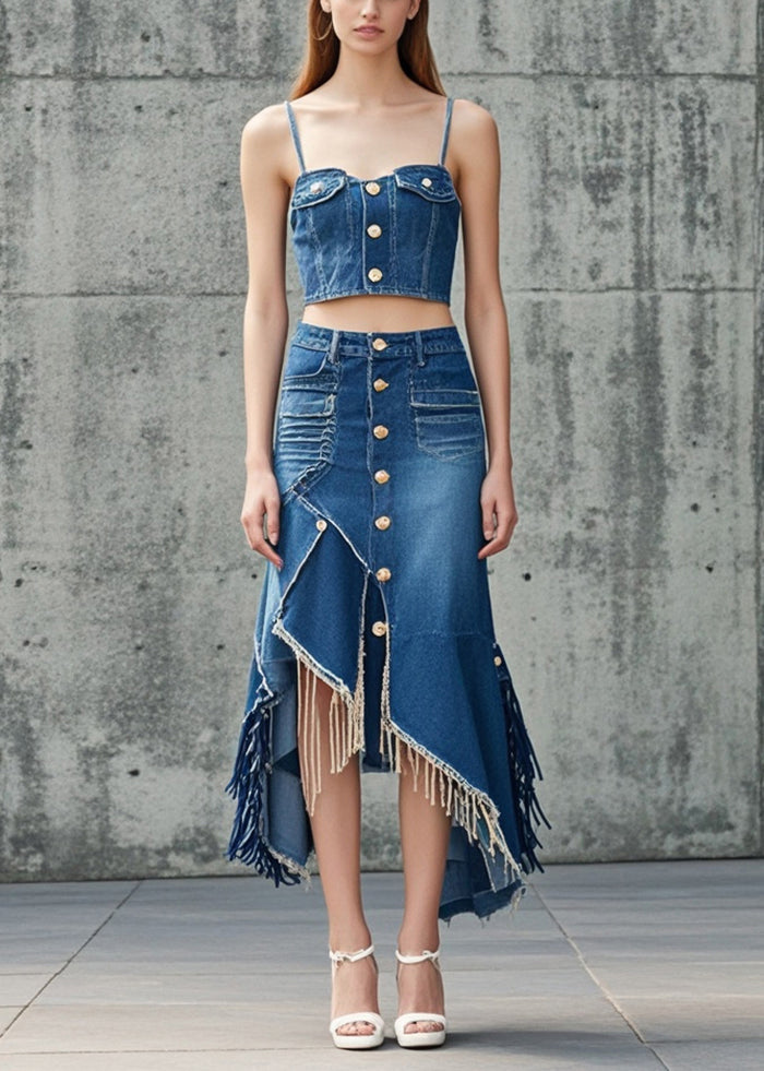 Well Tailored Garment with a Graceful Silhouette