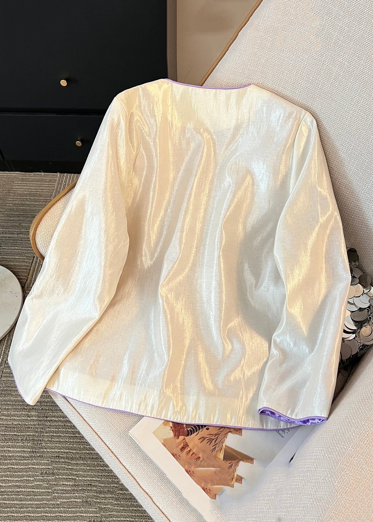 Elegantly Styled Coat for Everyday Wear