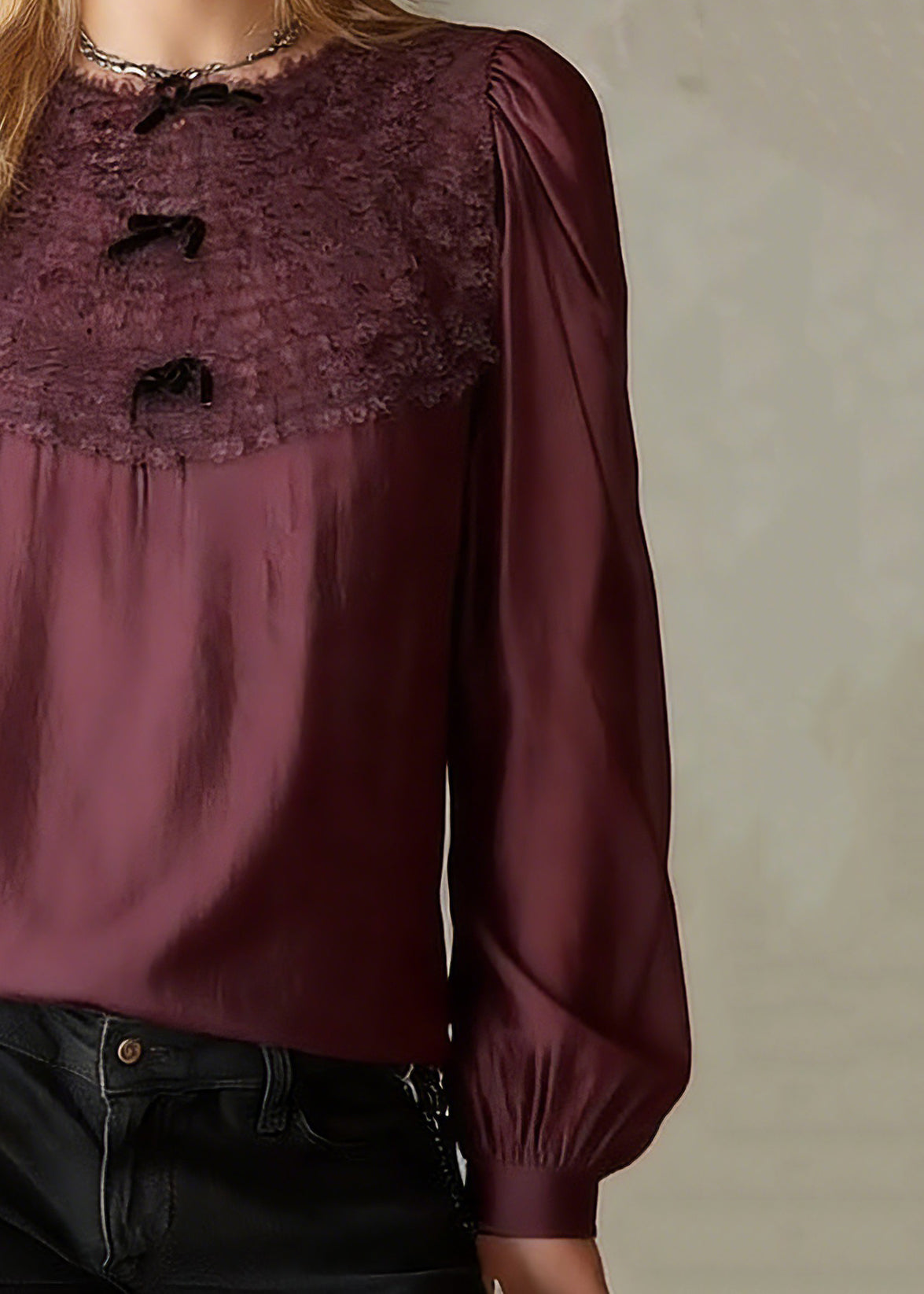 Effortlessly Elegant Top with a Timeless Design