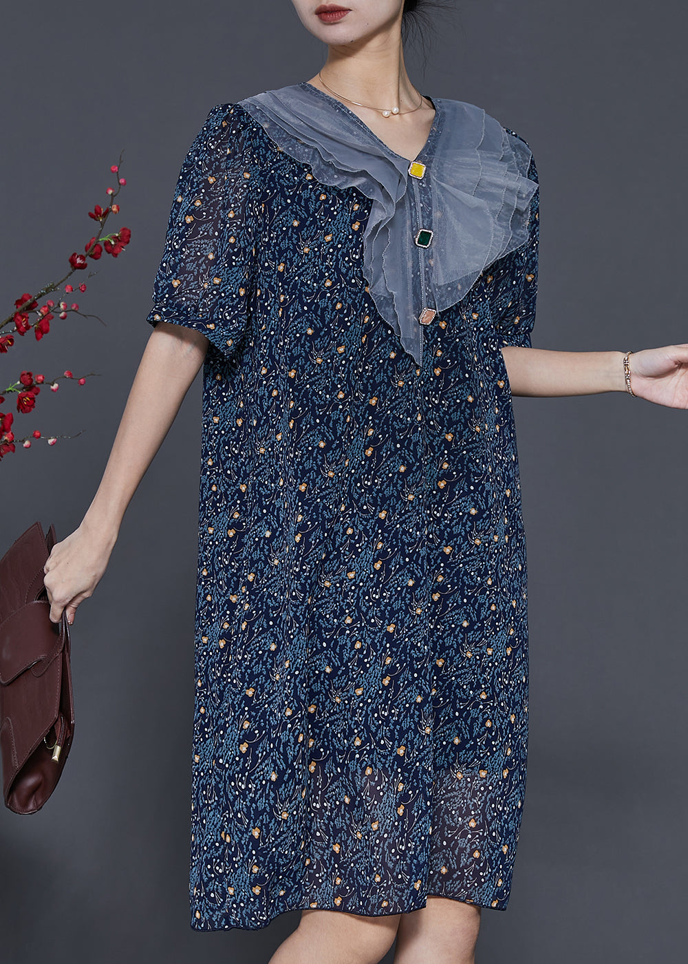 Beautifully Crafted Dress in a Classic Style