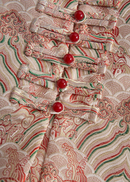 Beautifully Crafted Garment in a Classic Style