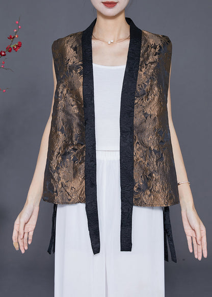 Effortlessly Elegant Garment with a Timeless Design