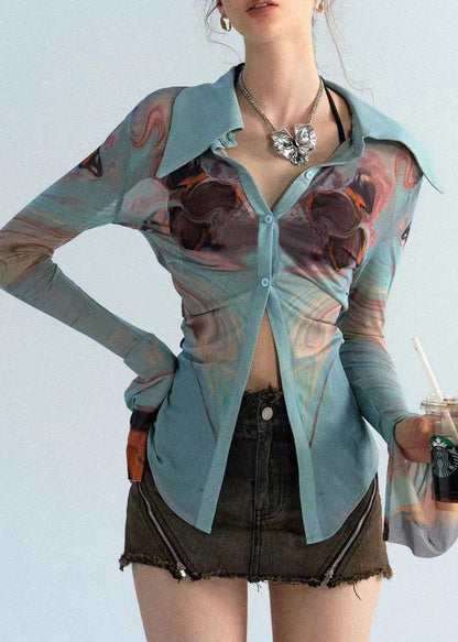 Classic Vintage Shirt with a Flattering Fit