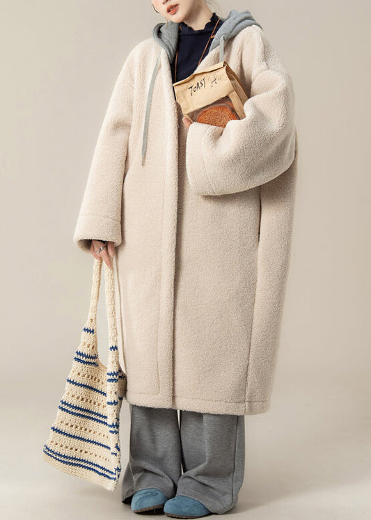 Gracefully Styled Coat for Any Occasion