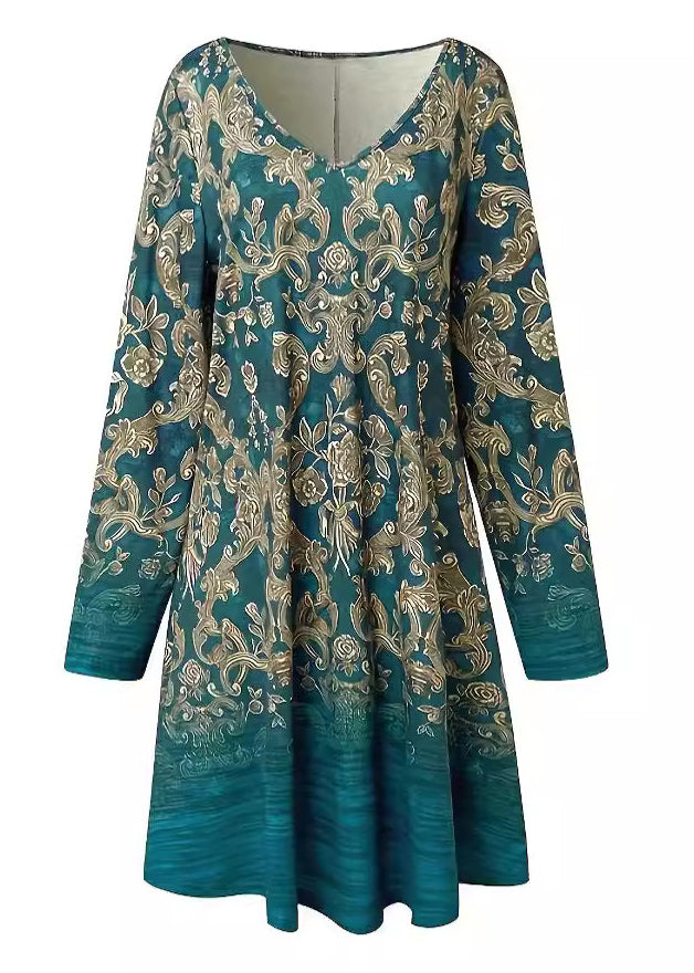 Classic Vintage Dress with a Flattering Fit