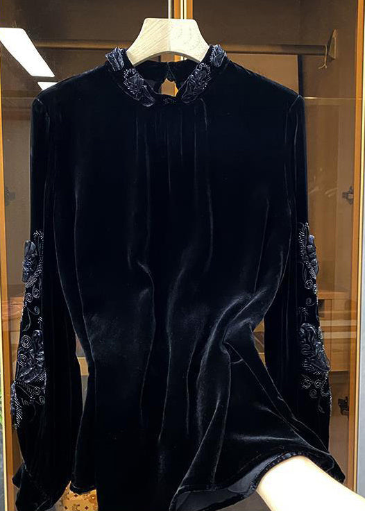 A Vintage Style Top with Delicate Timeless Details