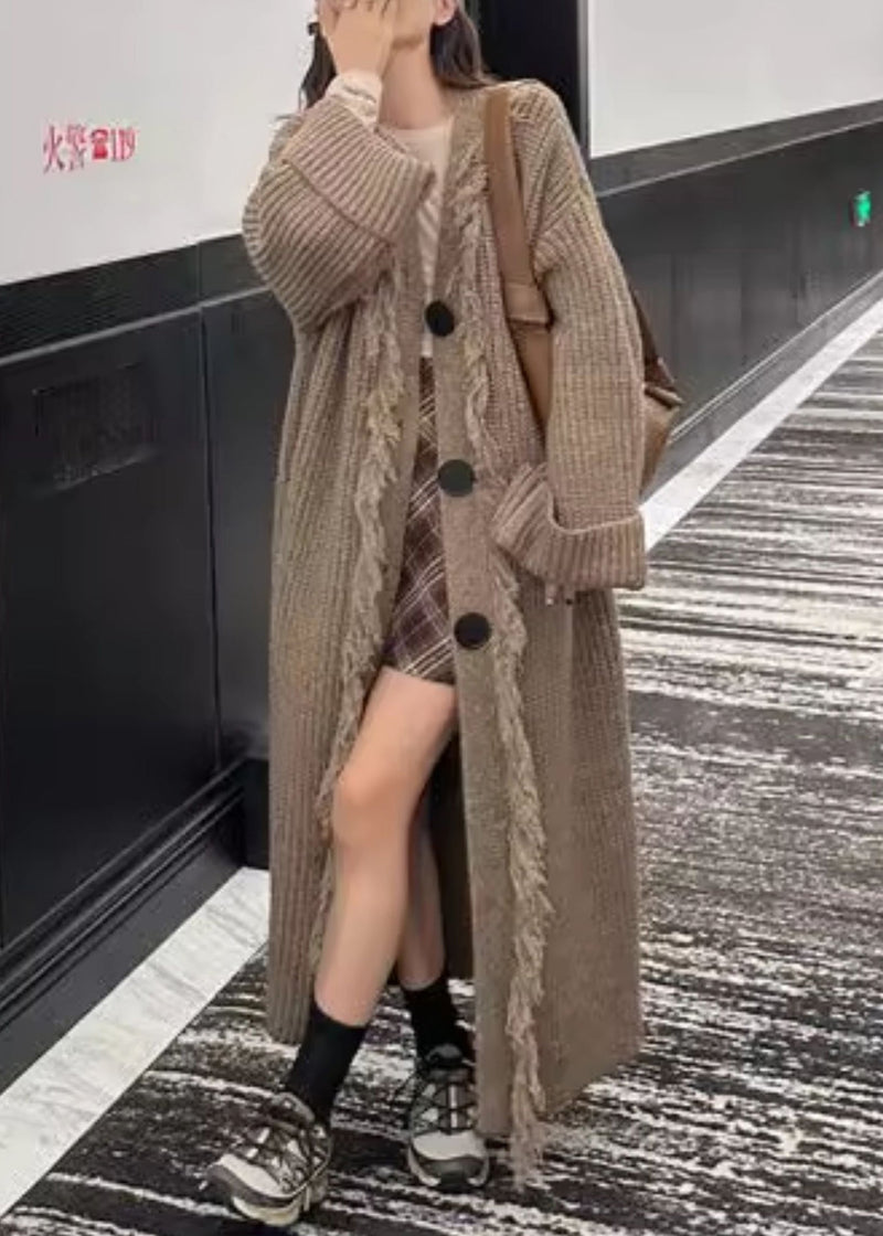 Well Tailored Coat with a Graceful Silhouette
