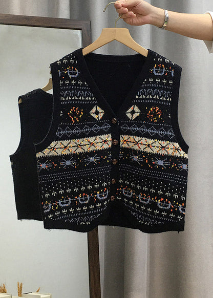 Beautifully Crafted Top in a Classic Style