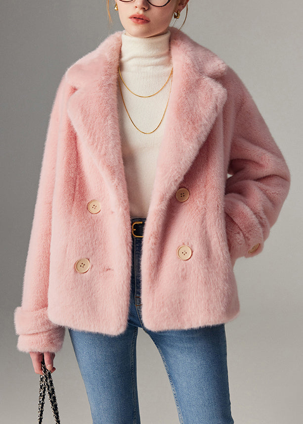 Effortlessly Elegant Coat with a Timeless Design