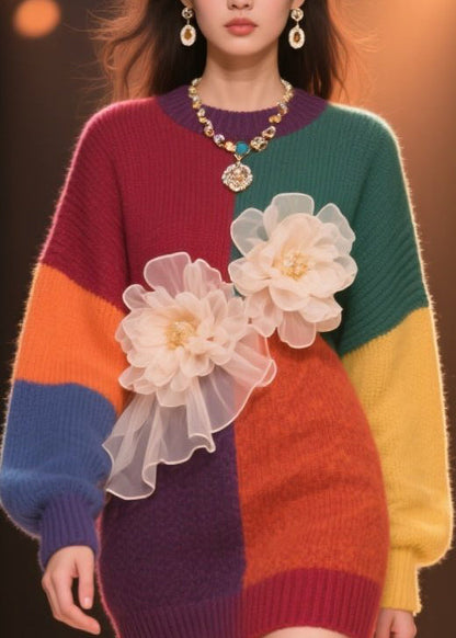 Well Tailored Sweater with a Graceful Silhouette
