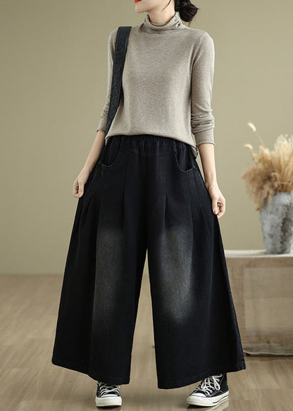 Classic Vintage Pants with a Flattering Fit