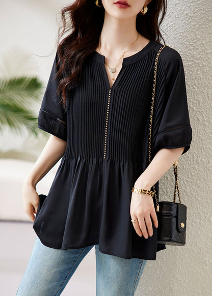 A Vintage Style Top with Delicate Timeless Details