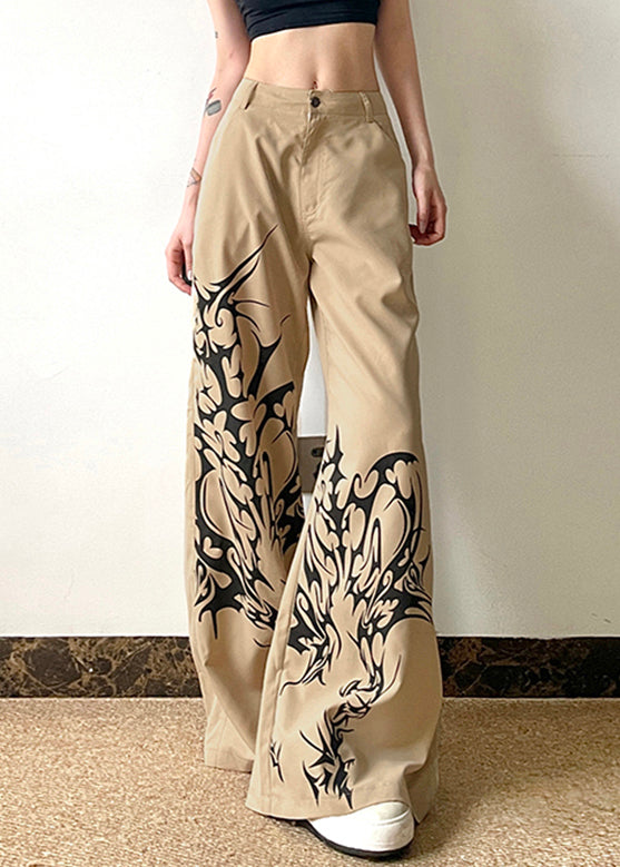 Effortlessly Elegant Pants with a Timeless Design