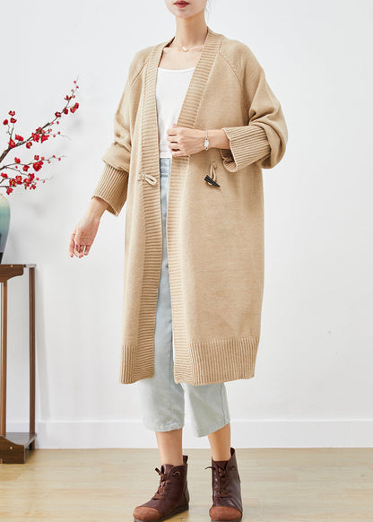Well Tailored Coat with a Graceful Silhouette