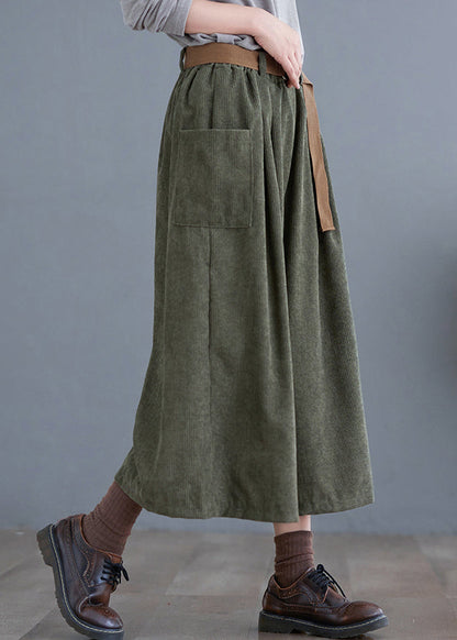Elegantly Styled Pants for Everyday Wear