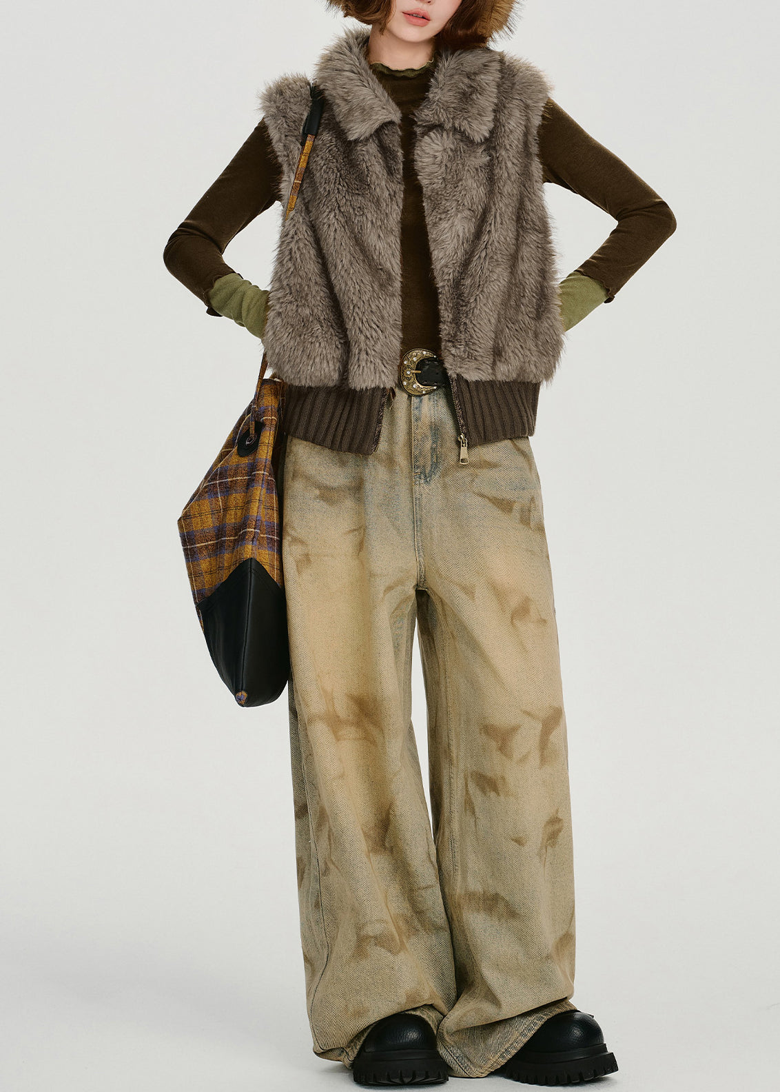 Beautifully Finished Garment in a Timeless Design