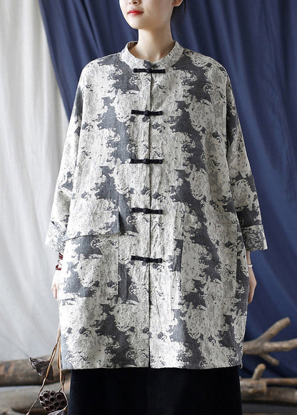 Beautifully Finished Coat in a Timeless Design