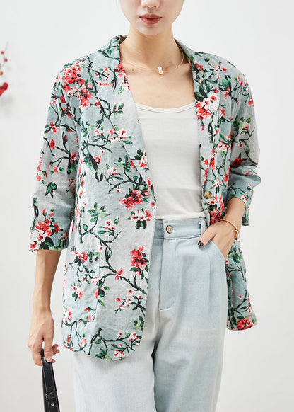 Elegantly Styled Coat for Everyday Wear