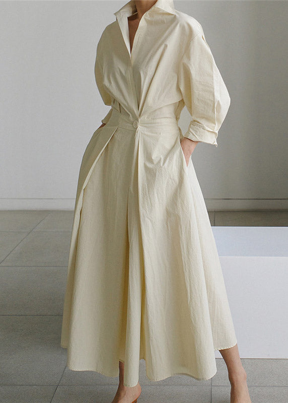Sophisticated Dress with a Clean Classic Look