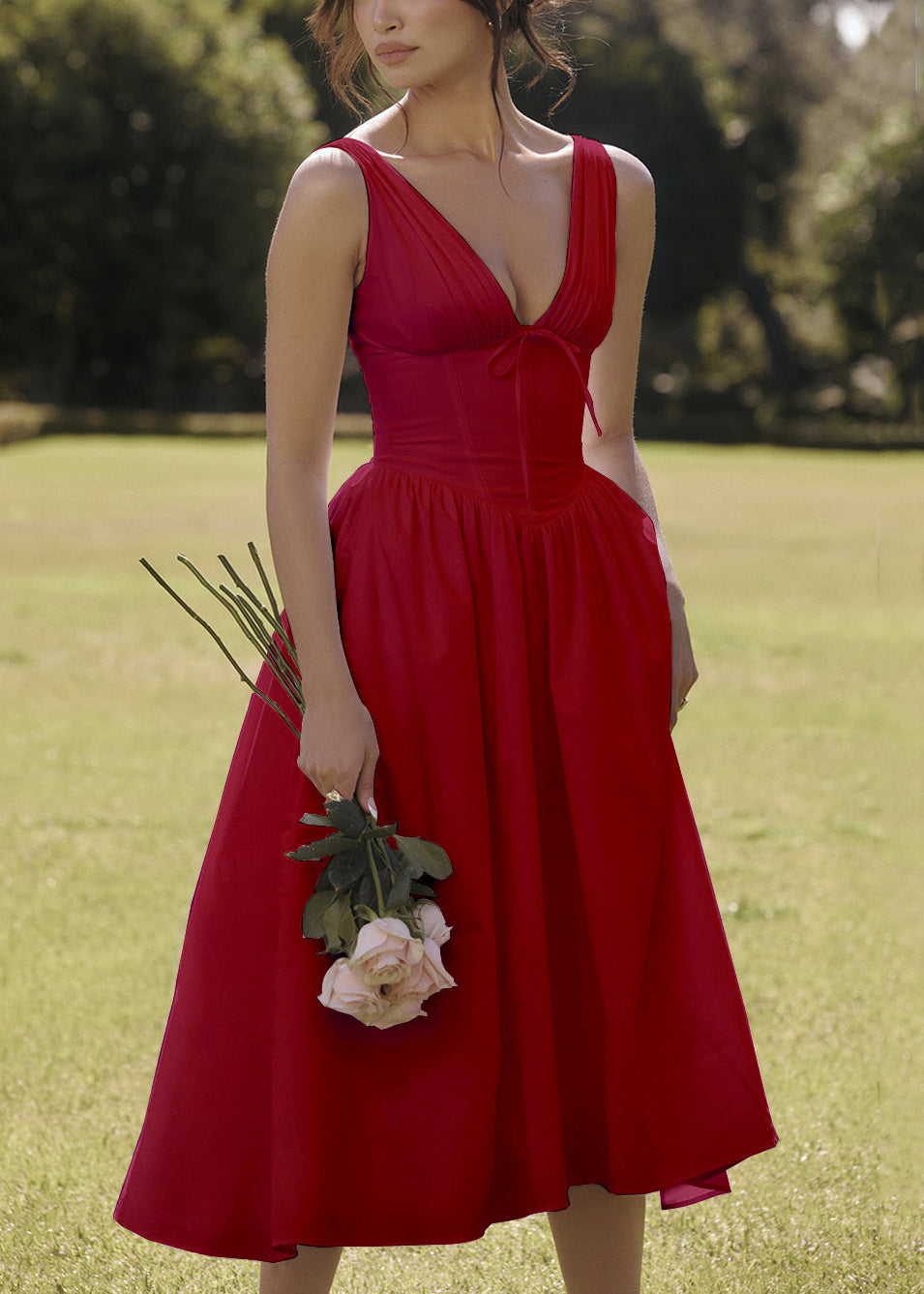 Beautifully Crafted Dress in a Classic Style