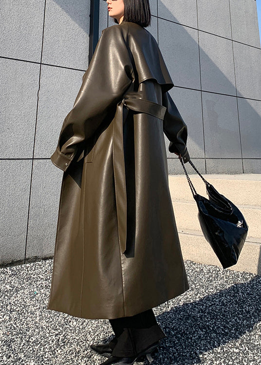 Classic Vintage Coat with a Flattering Fit
