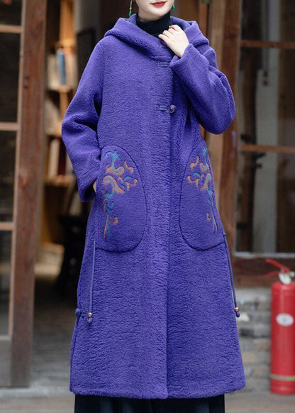 Classic Vintage Coat with a Flattering Fit