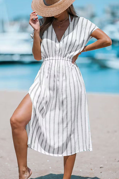 Beautifully Finished Dress in a Timeless Design