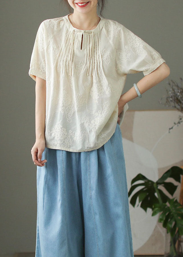 A Vintage Style Top with Delicate Timeless Details
