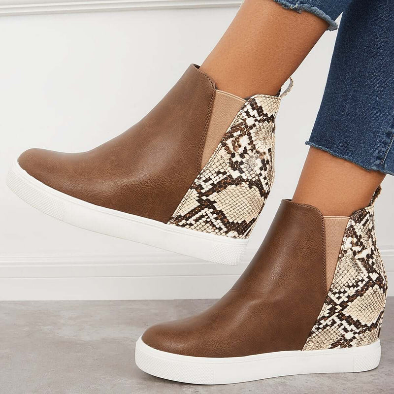 Graceful Orthopedic Sneakers for Modern Look