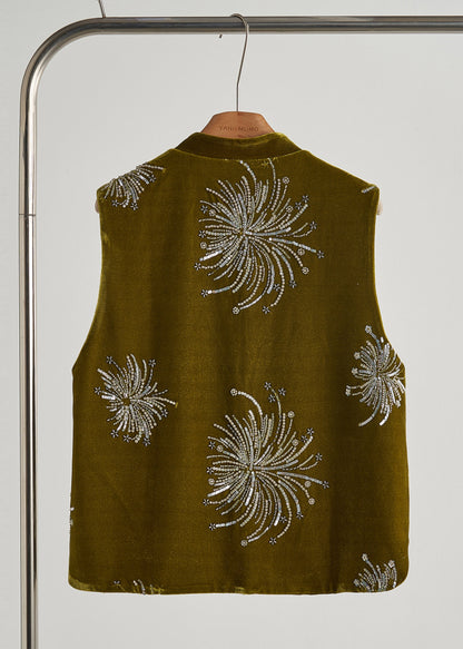 Beautifully Crafted Garment in a Classic Style