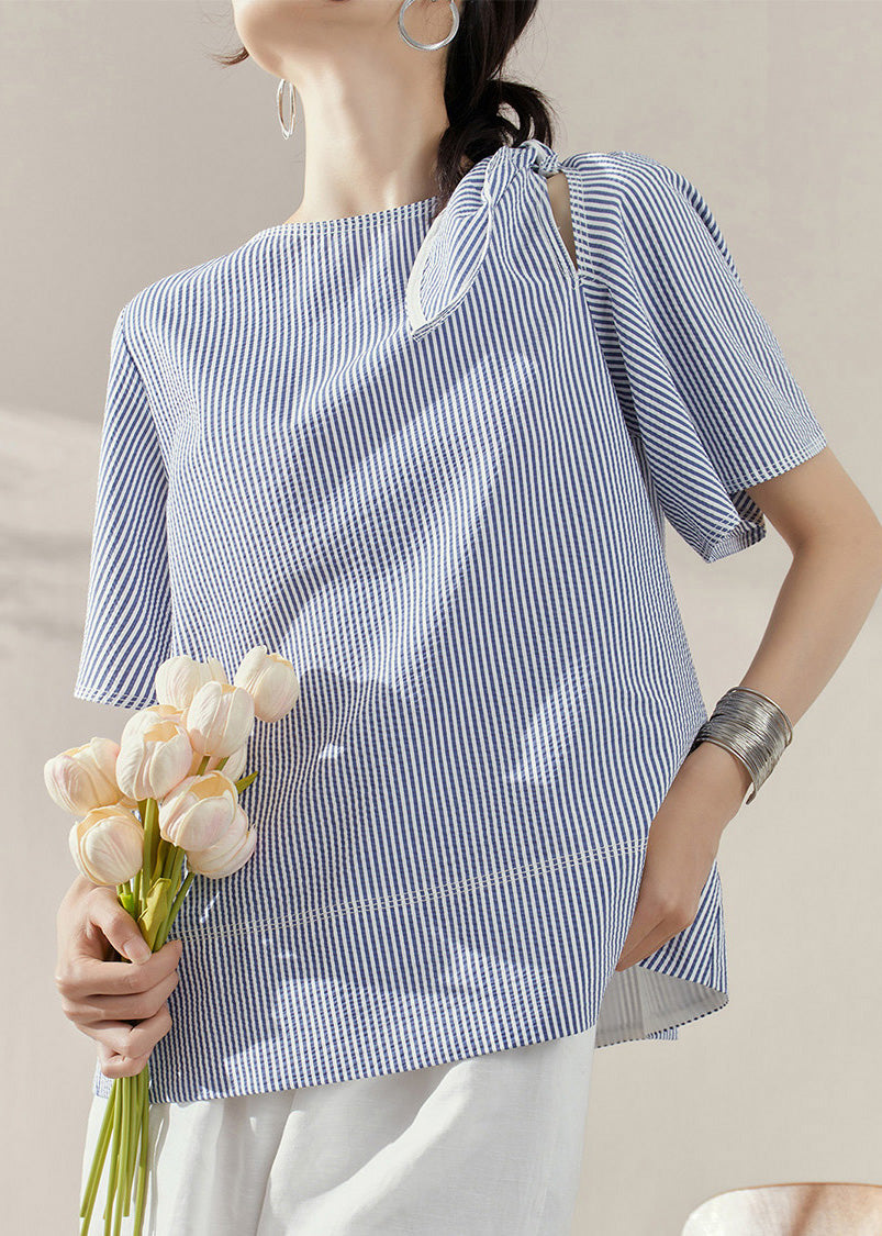 Beautifully Finished Top in a Timeless Design
