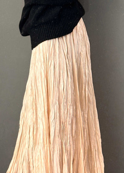 Effortlessly Elegant Garment with a Timeless Design