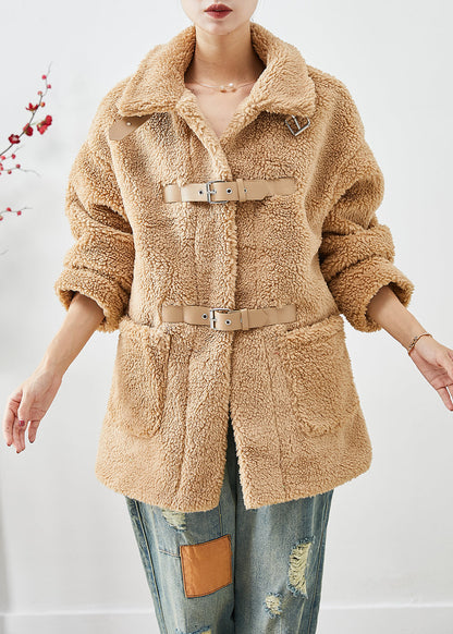 Gracefully Styled Coat for Any Occasion