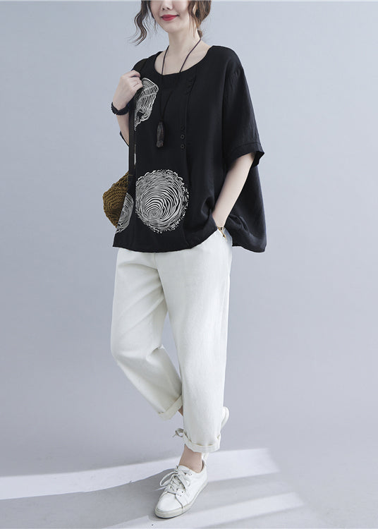 Well Tailored Top with a Graceful Silhouette