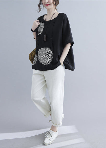 Well Tailored Top with a Graceful Silhouette